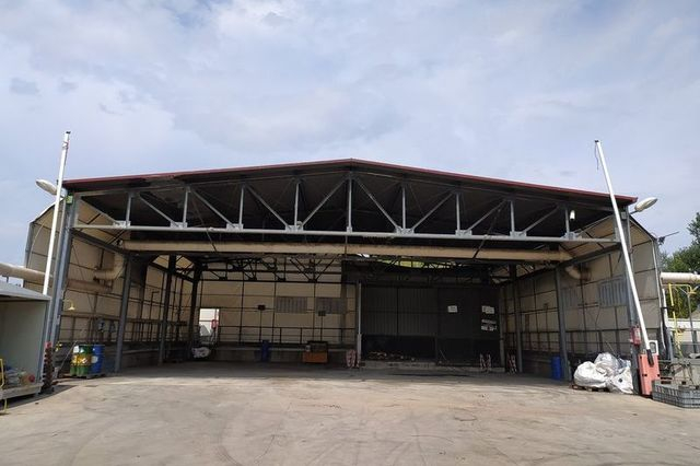 Fabbricati industriali in vendita