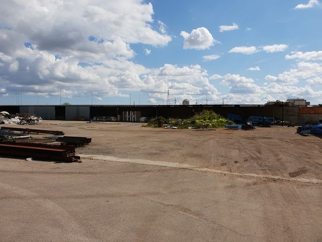Fabbricati industriali in vendita