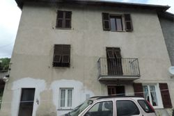 Bare ownership of two houses with appliances - Lote 10087 (Subasta 10087)