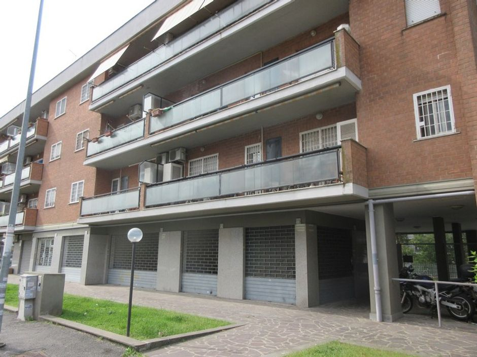 #10309 Locale commerciale di due piani (sub 35) in vendita - foto 9