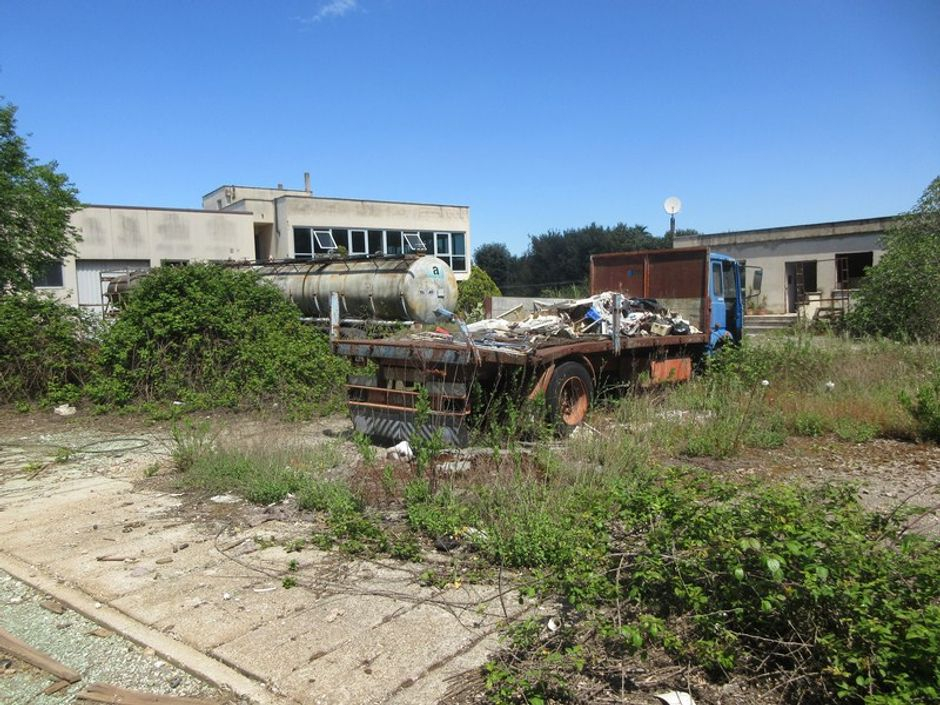 #10329 Complesso industriale in stato di abbandono in vendita - foto 9