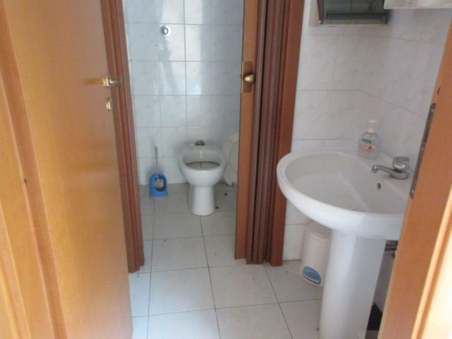 Studi privati in vendita