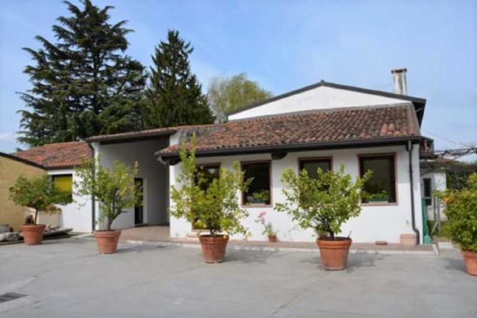 #10516 Complesso produttivo con capacità edificatoria in vendita - foto 3