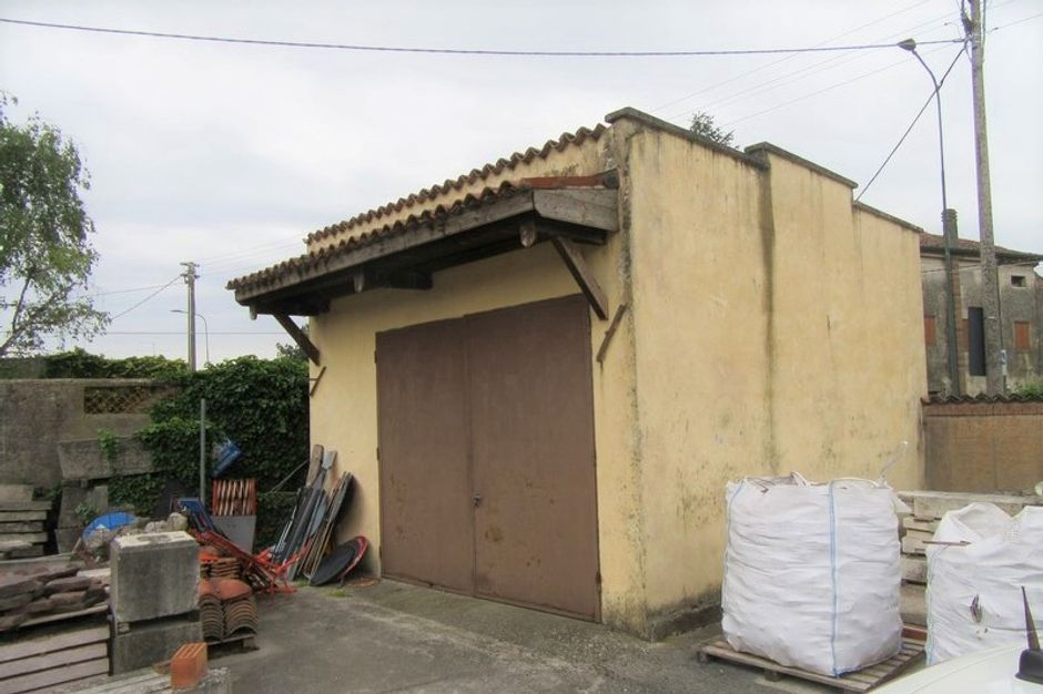 #10516 Complesso produttivo con capacità edificatoria in vendita - foto 9