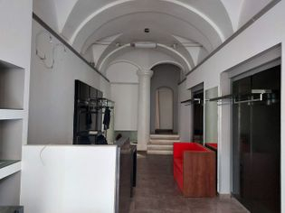 Immobili commerciali in vendita