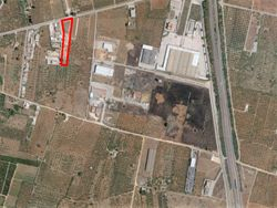 Terreno industrial de . m . - Lot 10560 (Auction 10560)