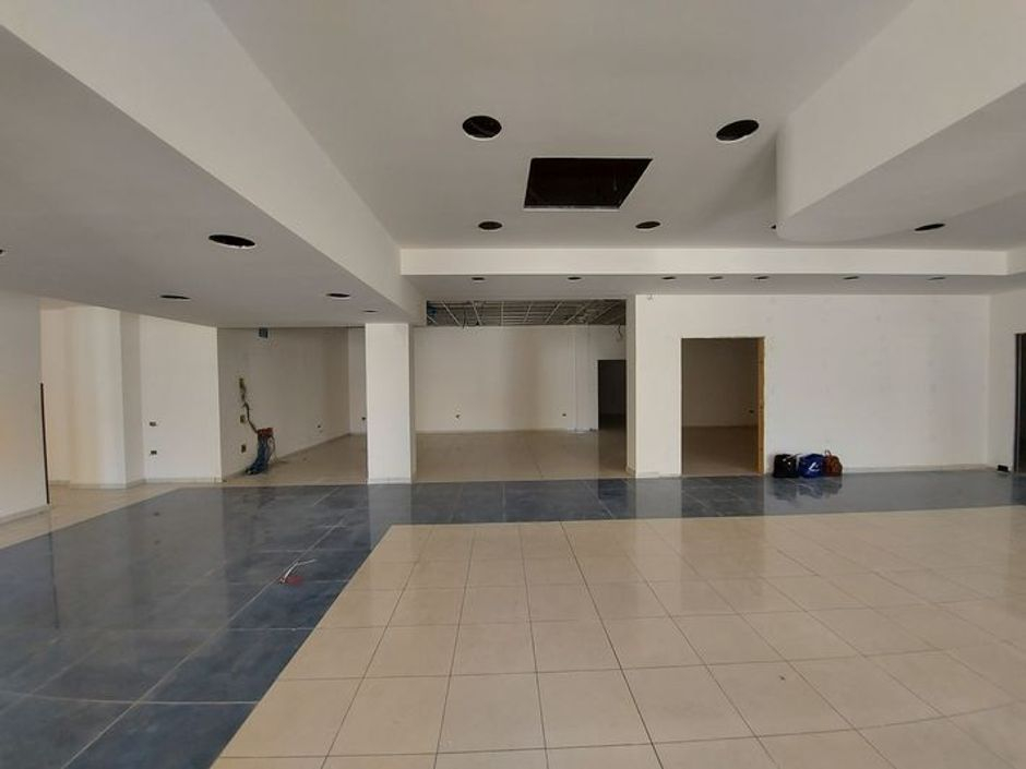 #10634 Complesso immobiliare commerciale in vendita - foto 1