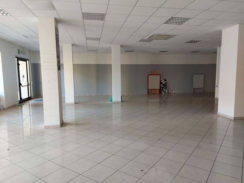 #10634 Complesso immobiliare commerciale in vendita - foto 11