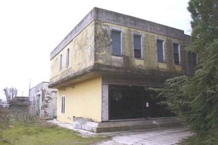 Capannoni artigianali in vendita