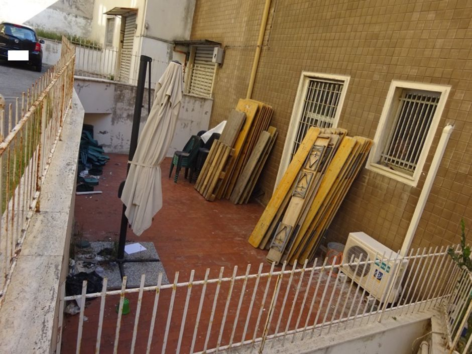 #10804 Negozio al piano terra oltre magazzino al seminterrato in vendita - foto 5
