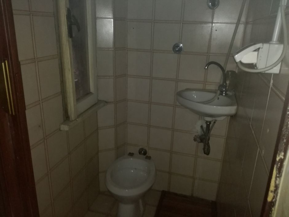 #10840 Negozio con buona visibilità in vendita - foto 4