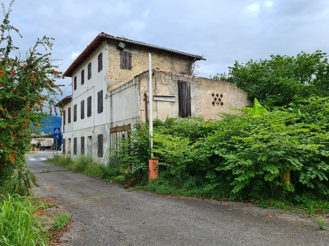 Ville in vendita