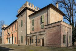 Castle of Villa Trecchi with large park - Lot 11010 (Auction 11010)