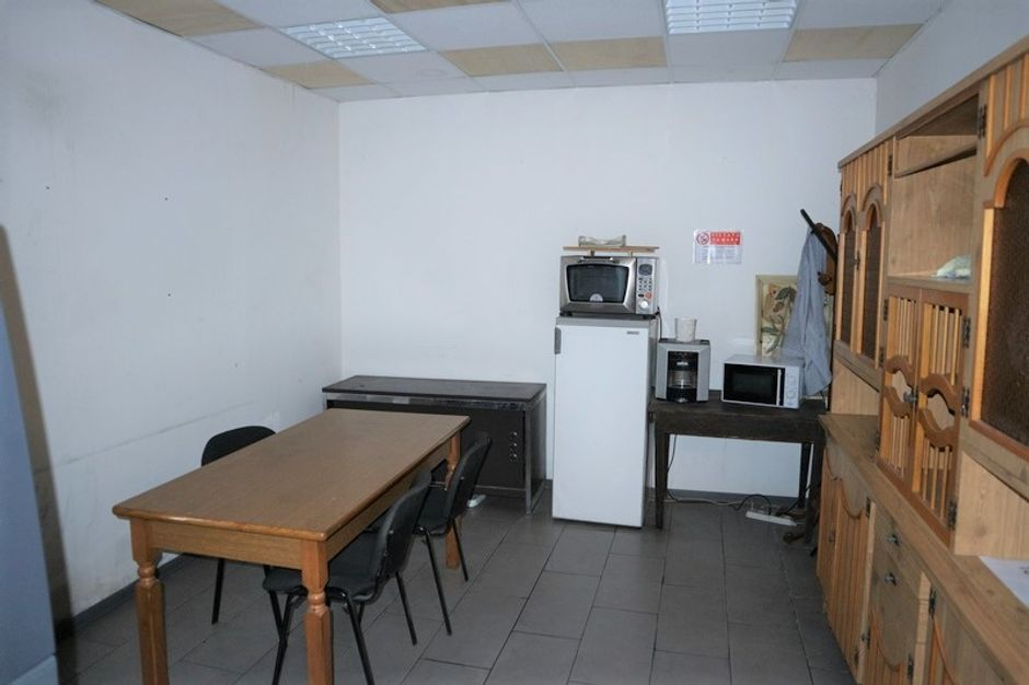 #11047 Complesso artigianale con terreno e strada in vendita - foto 8