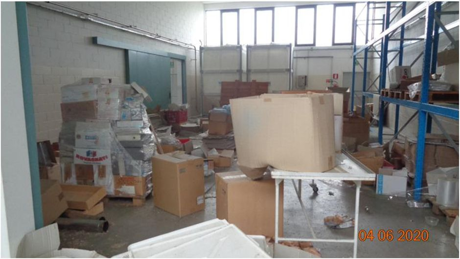 #11055 Capannone industriale con abitazione custode in vendita - foto 4