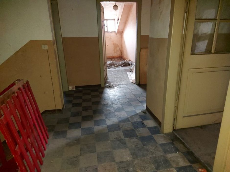 #11061 Edificio commerciale con unità residenziali in vendita - foto 11