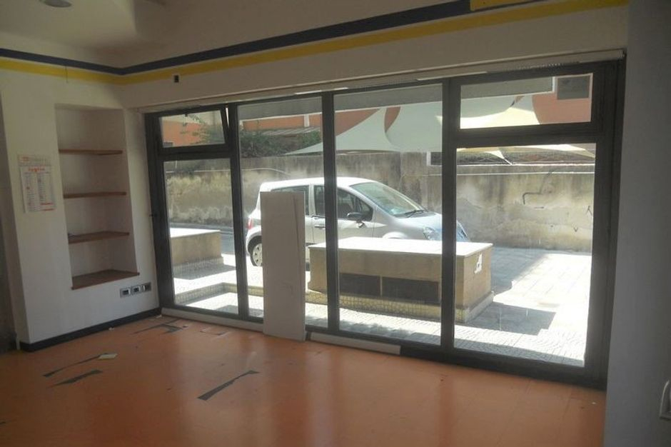 #11111 Negozio al piano terra di palazzina in vendita - foto 4
