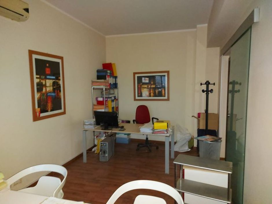 #11162 Compendio di 3 capannoni (A-B-C) con uffici e terreni attigui in vendita - foto 20