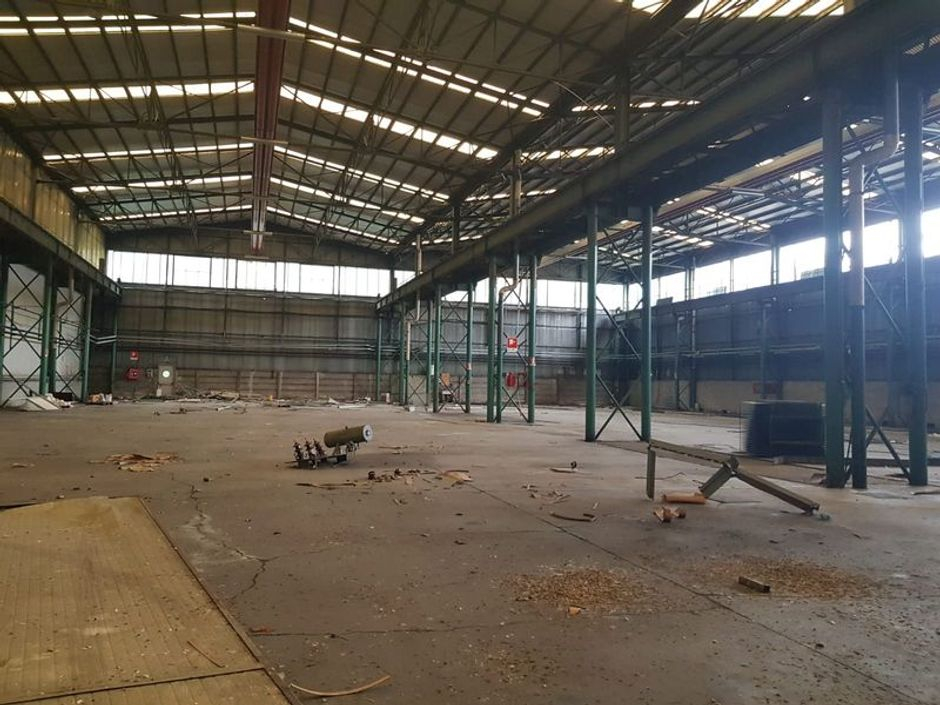 #11182 Complesso immobiliare con capannoni, palazzina uffici e servizi in vendita - foto 15