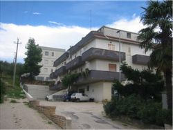 room apartment with garage - Lote 11414 (Subasta 11414)