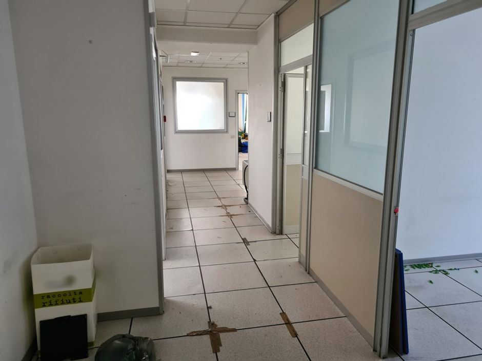 #11445 Complesso direzionale con magazzino in vendita - foto 12