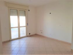 Three room apartment on the fifth floor and two parking spaces Sub. and - Lote 11484 (Subasta 11484)