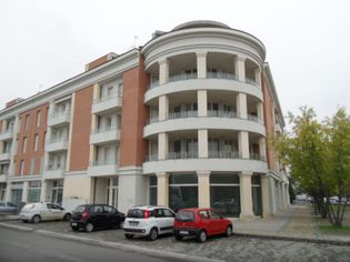 Immobili commerciali in vendita