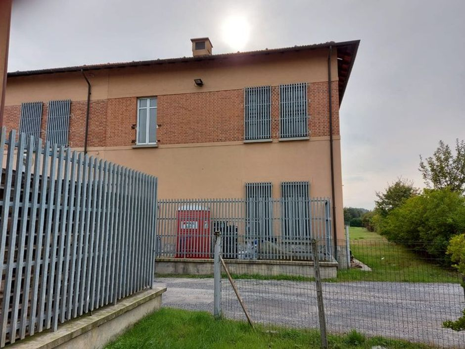 #11511 Complesso artigianale con pertinenze in vendita - foto 13