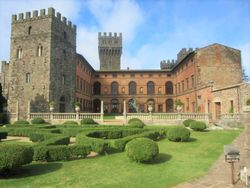 Medieval castle of Torre Alfina - Lot 11523 (Auction 11523)