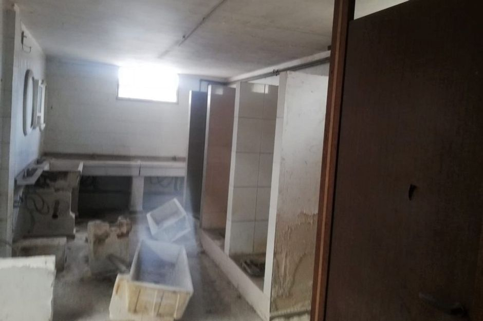 #11525 Opificio con palazzina uffici e corte esclusiva in vendita - foto 4