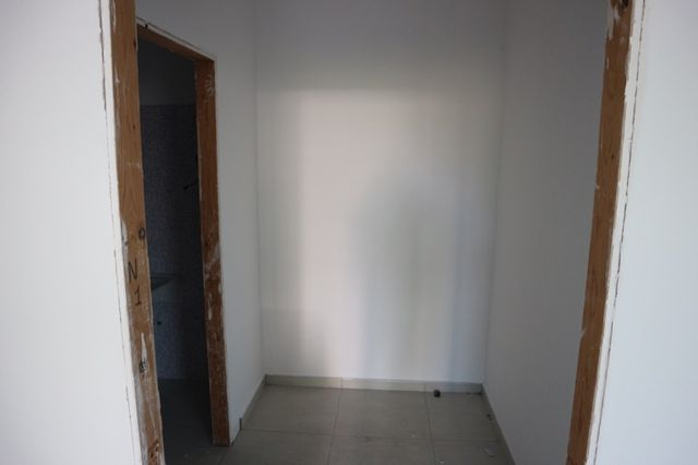 Negozi in vendita