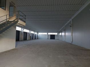Capannoni artigianali in vendita