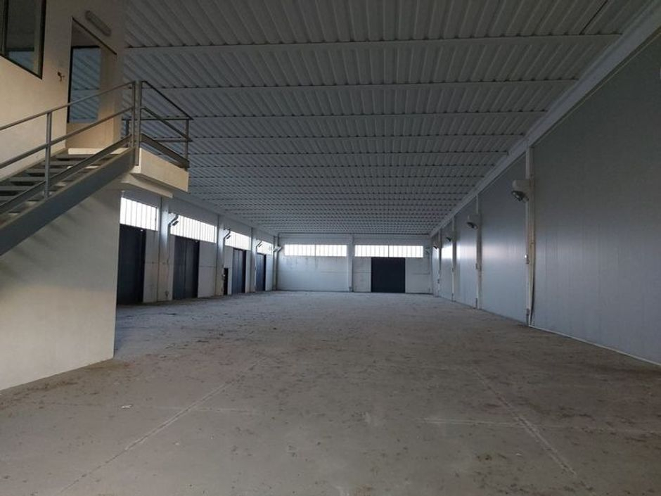 #11624 Porzione di capannone produttivo/artigianale in vendita - foto 1