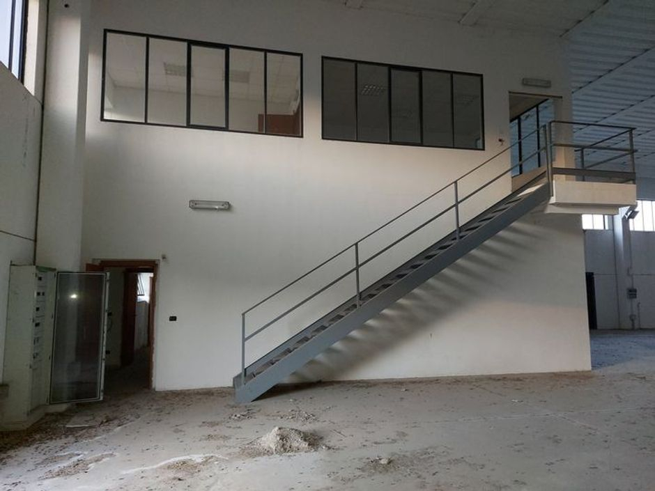 #11624 Porzione di capannone produttivo/artigianale in vendita - foto 3
