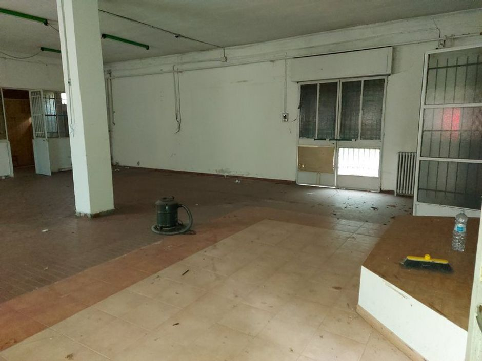 #11670 Laboratorio con area pertinenziale in vendita - foto 2