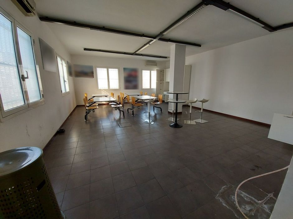 #11744 Porzione di capannone con uffici, centrale termica e corte in vendita - foto 14