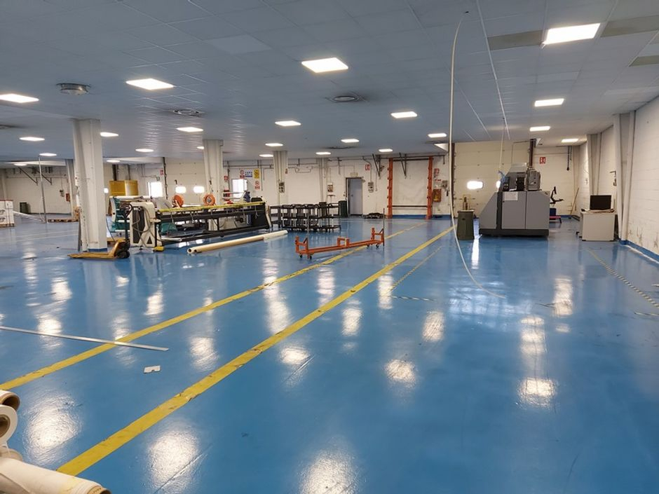 #11744 Porzione di capannone con uffici, centrale termica e corte in vendita - foto 17