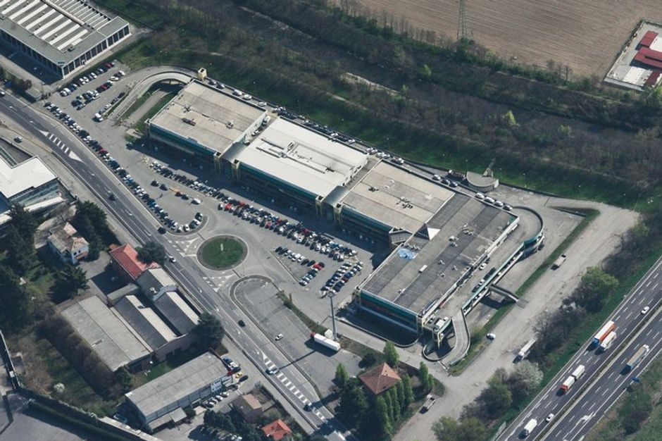 #1176 Locale interrato per pubblico spettacolo in vendita - foto 10