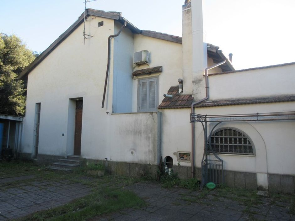 #11858 Ristorante con pertinenze in vendita - foto 7