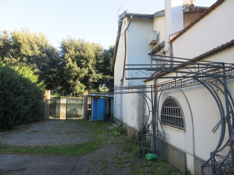 #11858 Ristorante con pertinenze in vendita - foto 10