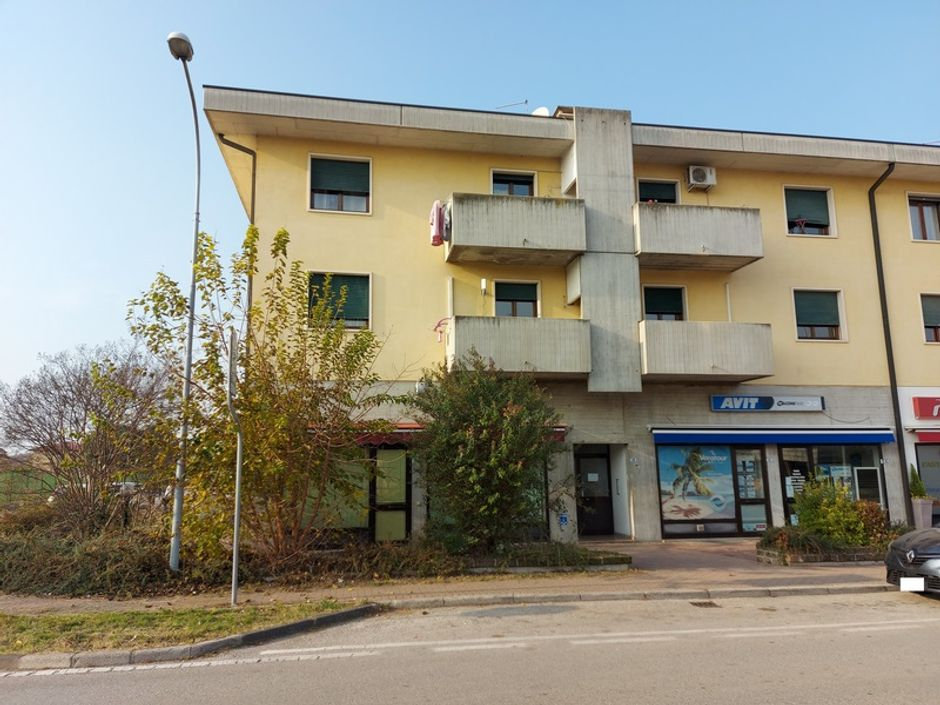 #11862 Magazzino al piano interrato in vendita - foto 4