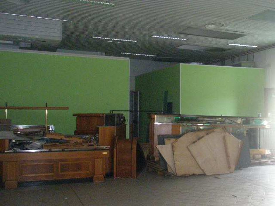 #11875 Capannone con negozio e officina in vendita - foto 5