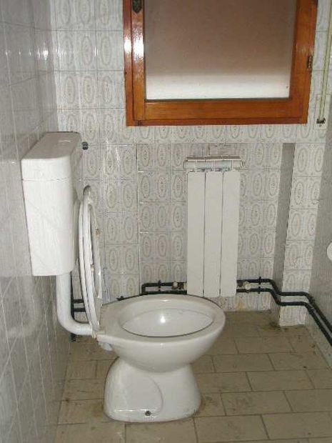 #11875 Capannone con negozio e officina in vendita - foto 8