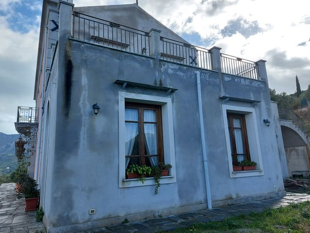 Ville in vendita