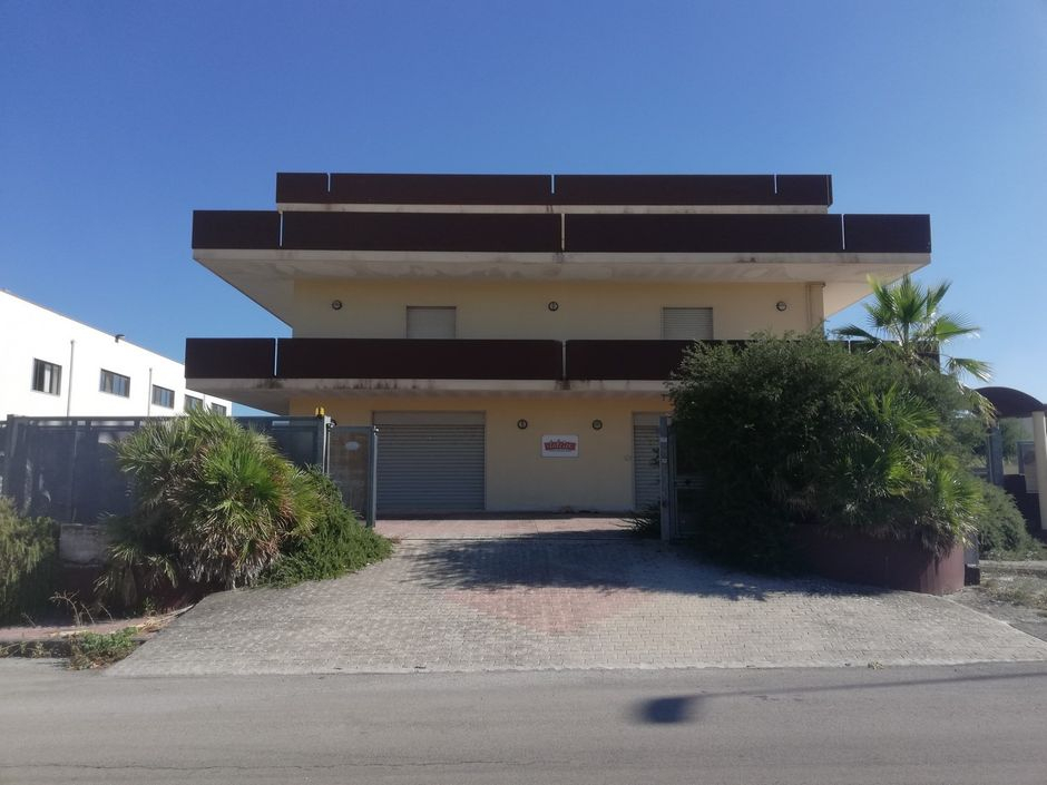 #11911 Cessione del ramo d'azienda dedita a prodotti dolciari in vendita - foto 1