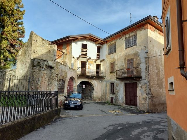 Palazzi in vendita