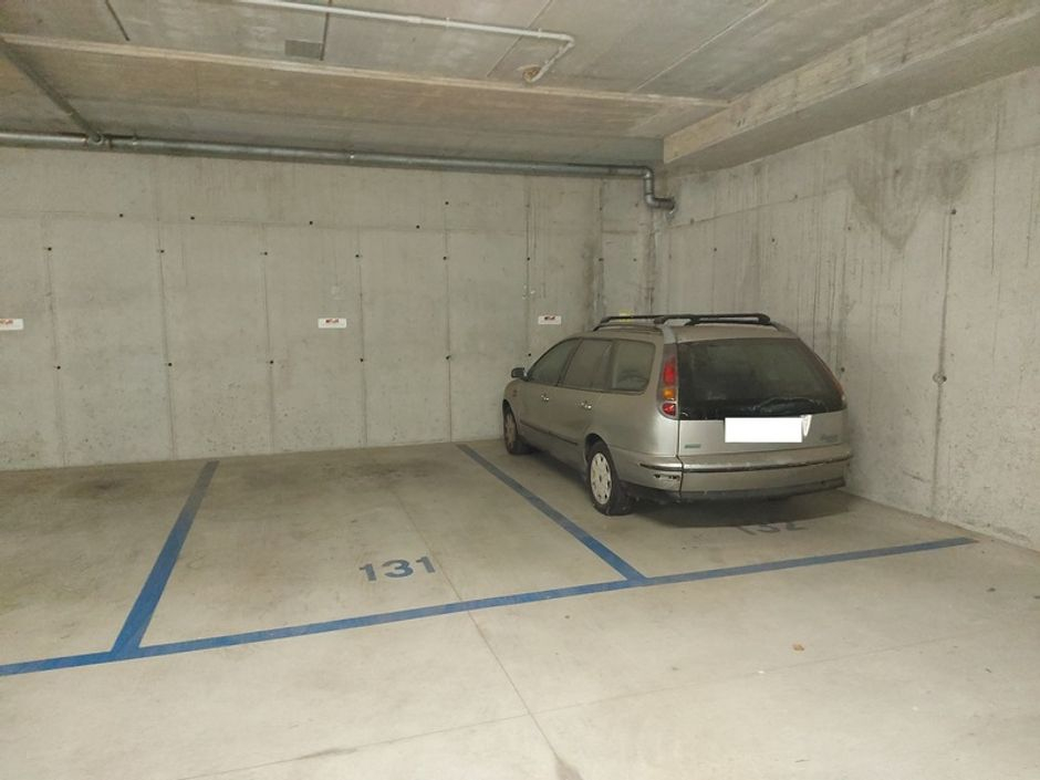 #11947 Ristorante in ampio complesso con annessi 12 posti auto in vendita - foto 20