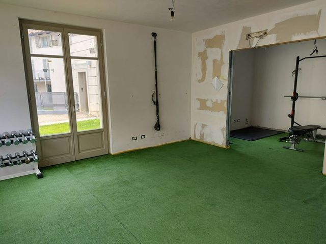 Palazzi in vendita