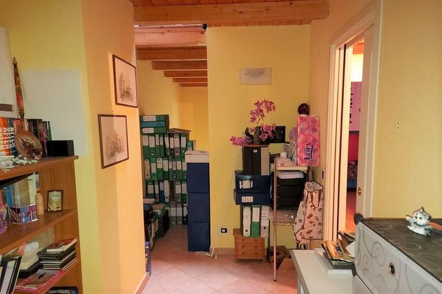 Indipendenti in vendita