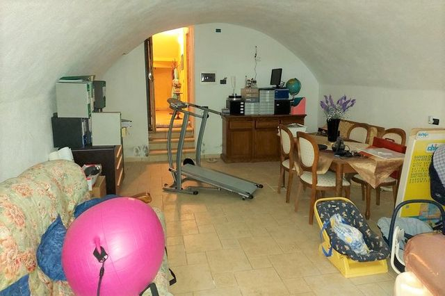 Indipendenti in vendita